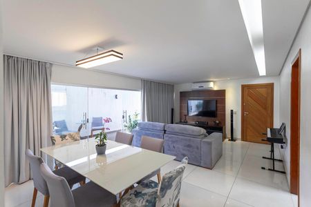 Sala de apartamento à venda com 4 quartos, 311m² em Santa Rosa, Belo Horizonte