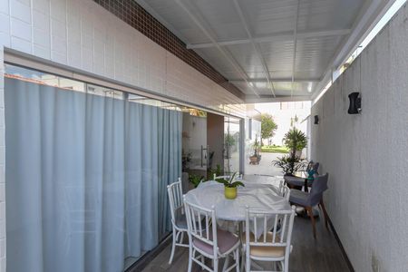 Apartamento à venda com 311m², 4 quartos e 2 vagasÁrea Privativa