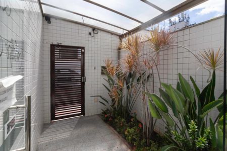 Apartamento à venda com 311m², 4 quartos e 2 vagasEntrada