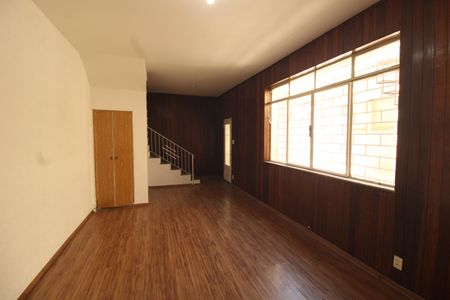 Sala de casa para alugar com 3 quartos, 105m² em Vila Dom Pedro I, São Paulo
