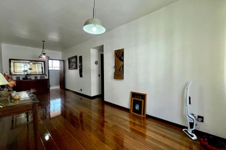 Sala  de apartamento para alugar com 3 quartos, 110m² em Copacabana, Rio de Janeiro