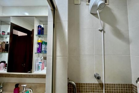 Apartamento para alugar com 110m², 3 quartos e 1 vagaBanheiro da suíte  