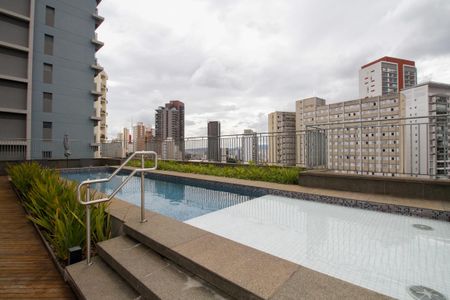 Studio para alugar com 27m², 1 quarto e sem vaga Studio para alugar com 27m², 1 quarto e sem vagaÁrea Comum - Piscina