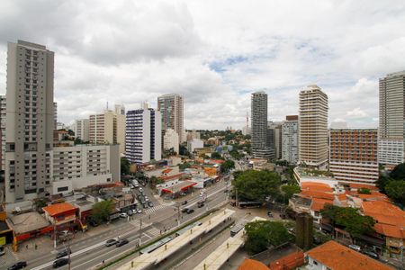 Studio para alugar com 27m², 1 quarto e sem vaga Studio para alugar com 27m², 1 quarto e sem vagaVista da Varanda