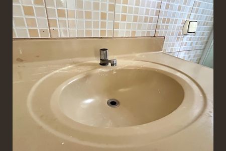 Casa para alugar com 120m², 2 quartos e 2 vagasBanheiro da Suíte 2