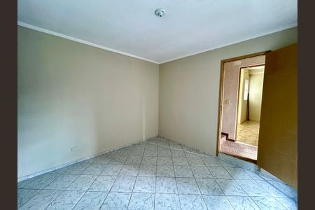 Casa para alugar com 120m², 2 quartos e 2 vagasQuarto Suíte 1