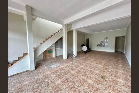 Casa para alugar com 120m², 2 quartos e 2 vagasGaragem