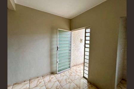 Casa para alugar com 120m², 2 quartos e 2 vagasCopa