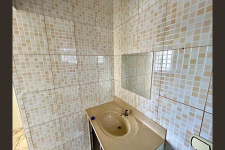 Casa para alugar com 120m², 2 quartos e 2 vagasBanheiro da Suíte 2