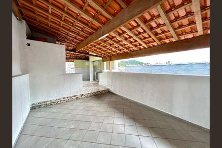 Casa para alugar com 120m², 2 quartos e 2 vagasQuintal