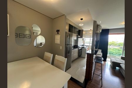 Apartamento à venda com 57m², 2 quartos e 1 vagaSala