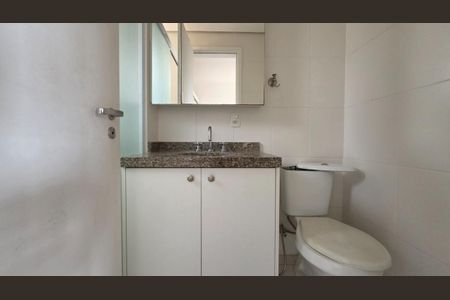 Foto 11 de apartamento para alugar com 2 quartos, 77m² em Conjunto Promorar Raposo Tavares, São Paulo