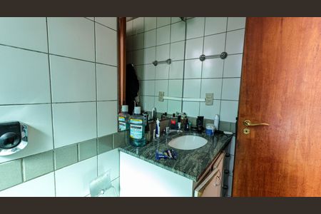 Apartamento à venda com 206m², 3 quartos e 1 vagaBanheiro da Suíte