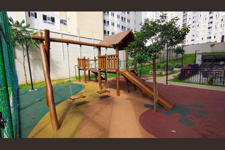 Apartamento à venda com 47m², 2 quartos e 1 vaga Apartamento à venda com 47m², 2 quartos e 1 vagaÁrea comum - Playground
