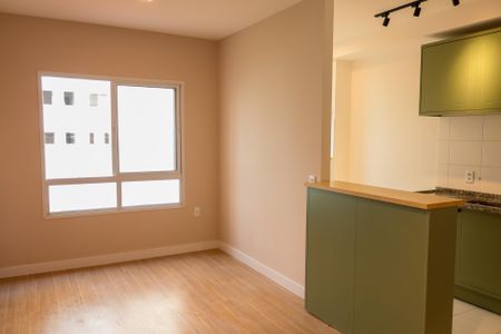 sala de apartamento para alugar com 2 quartos, 47m² em Jardim Boa Vista (zona Oeste), Osasco