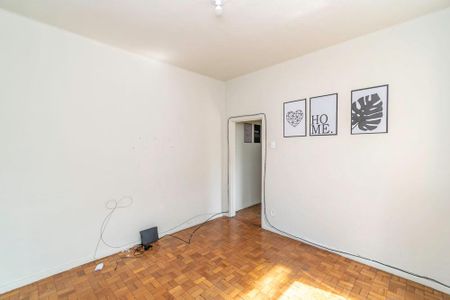 Apartamento à venda com 80m², 2 quartos e sem vagaSala