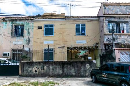 Apartamento à venda com 80m², 2 quartos e sem vagaFachada 