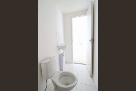 Apartamento à venda com 31m², 2 quartos e sem vaga Apartamento à venda com 31m², 2 quartos e sem vagaBanheiro