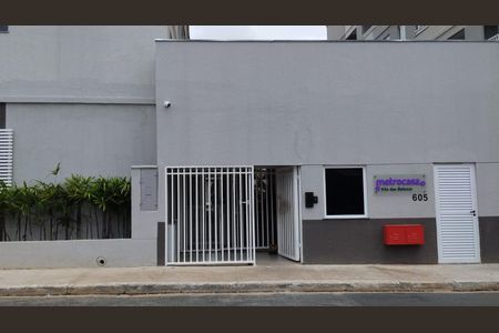 Apartamento à venda com 31m², 2 quartos e sem vaga Apartamento à venda com 31m², 2 quartos e sem vagaFachada