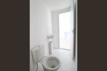Apartamento à venda com 31m², 2 quartos e sem vaga Apartamento à venda com 31m², 2 quartos e sem vagaBanheiro