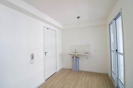 Apartamento à venda com 31m², 2 quartos e sem vaga Apartamento à venda com 31m², 2 quartos e sem vagaSala / Cozinha