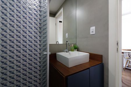 Apartamento para alugar com 48m², 2 quartos e 1 vaga Apartamento para alugar com 48m², 2 quartos e 1 vagaBanheiro