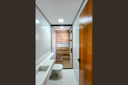 Casa à venda com 200m², 3 quartos e 3 vagas Casa à venda com 200m², 3 quartos e 3 vagasBanheiro da Suíte 3