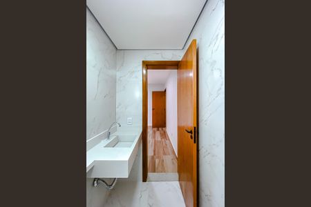 Casa à venda com 200m², 3 quartos e 3 vagas Casa à venda com 200m², 3 quartos e 3 vagasBanheiro da Suíte 2