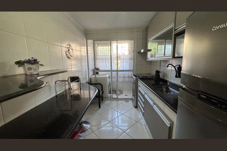 Apartamento à venda com 56m², 2 quartos e 1 vaga Apartamento à venda com 56m², 2 quartos e 1 vagaCozinha