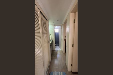 Apartamento à venda com 56m², 2 quartos e 1 vaga Apartamento à venda com 56m², 2 quartos e 1 vagaCorredor