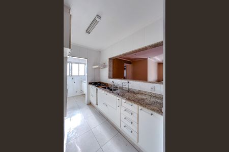 Apartamento para alugar com 72m², 3 quartos e 2 vagasCozinha