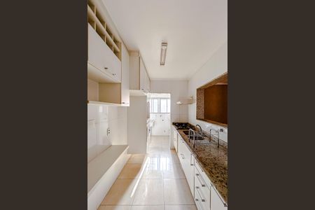 Apartamento para alugar com 72m², 3 quartos e 2 vagasCozinha