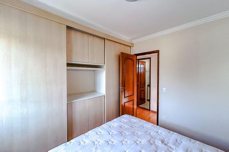 Apartamento para alugar com 72m², 3 quartos e 2 vagasQuarto 2 - Suíte