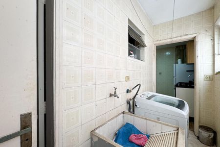 Apartamento à venda com 61m², 2 quartos e 1 vagaÁrea de Serviço