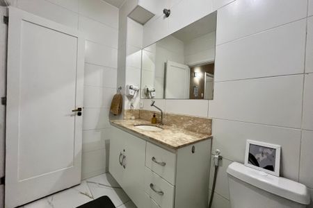 Apartamento para alugar com 90m², 2 quartos e 1 vagaBanheiro 