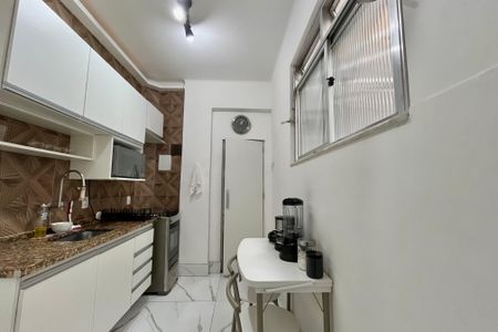 Apartamento para alugar com 90m², 2 quartos e 1 vagaCozinha