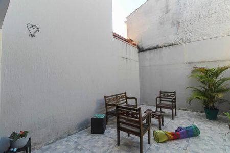 Casa para alugar com 170m², 2 quartos e 1 vagaÁrea de Serviço