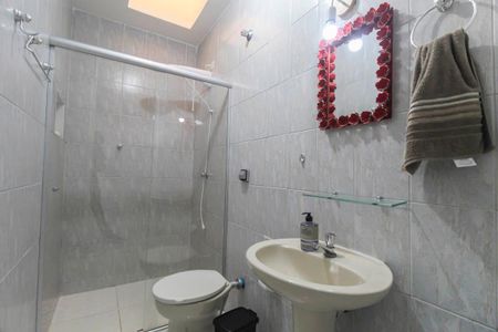 Casa para alugar com 170m², 2 quartos e 1 vagaBanheiro da Suíte 2