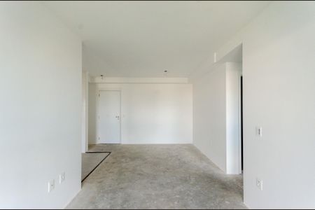 Sala de apartamento à venda com 2 quartos, 69m² em City América, São Paulo