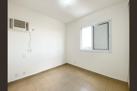 Apartamento para alugar com 74m², 3 quartos e 2 vagasQuarto 3
