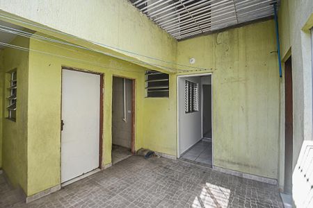 Casa para alugar com 70m², 2 quartos e sem vaga Casa para alugar com 70m², 2 quartos e sem vagaHall