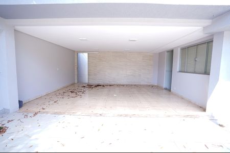Casa de condomínio à venda com 470m², 3 quartos e 3 vagas
