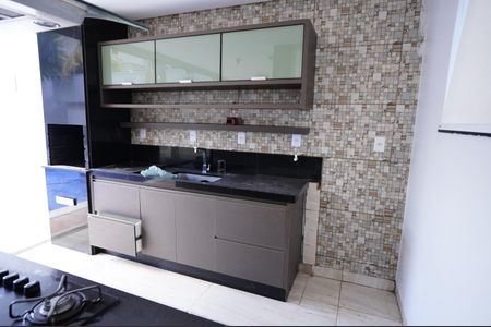 Casa de condomínio à venda com 470m², 3 quartos e 3 vagas