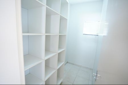 Casa de condomínio à venda com 470m², 3 quartos e 3 vagas