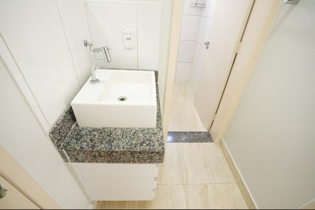 Casa de condomínio à venda com 470m², 3 quartos e 3 vagas