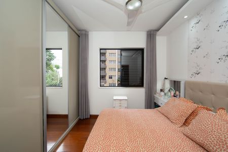 Apartamento à venda com 120m², 4 quartos e 2 vagasQUARTO3