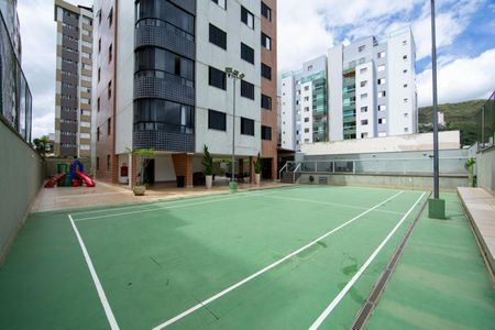 Apartamento à venda com 120m², 4 quartos e 2 vagasQUADRA