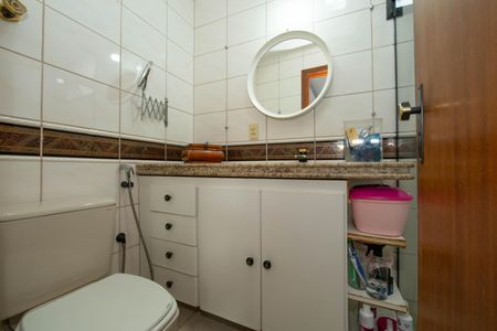Apartamento à venda com 120m², 4 quartos e 2 vagasBANHEIRO2