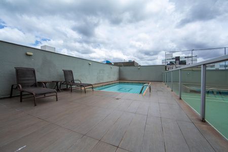 Apartamento à venda com 120m², 4 quartos e 2 vagasPISCINA