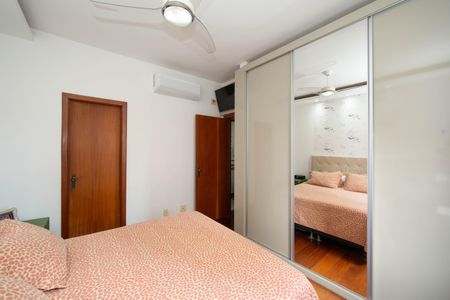 Apartamento à venda com 120m², 4 quartos e 2 vagasQUARTO3